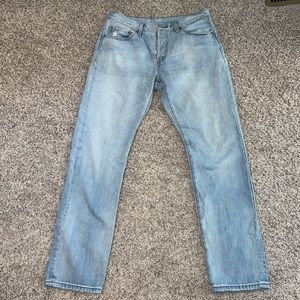 LEVI jeans